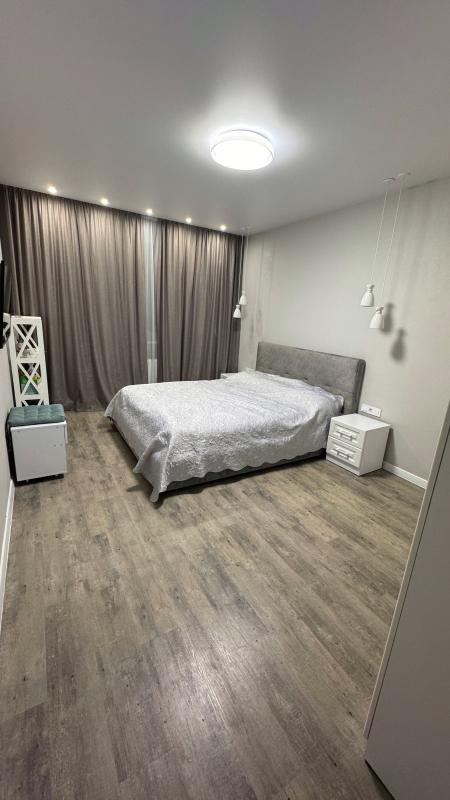 Sale 1 bedroom-(s) apartment 42 sq. m., Myru Street 5Б