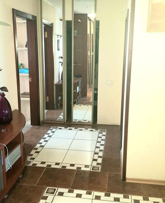 Sale 4 bedroom-(s) apartment 83 sq. m., Akademika Pavlova Street 315