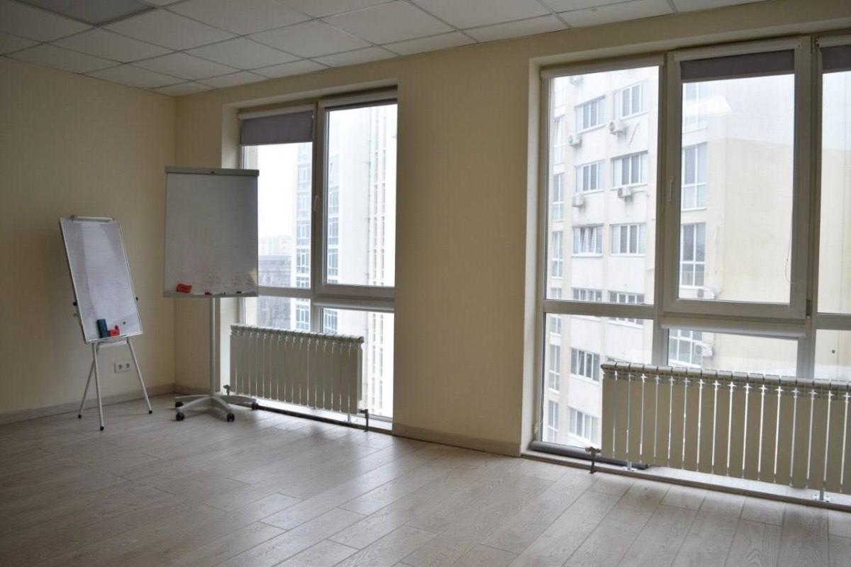 Long term rent 2 bedroom-(s) apartment Nyvska Street (Nevska Street)