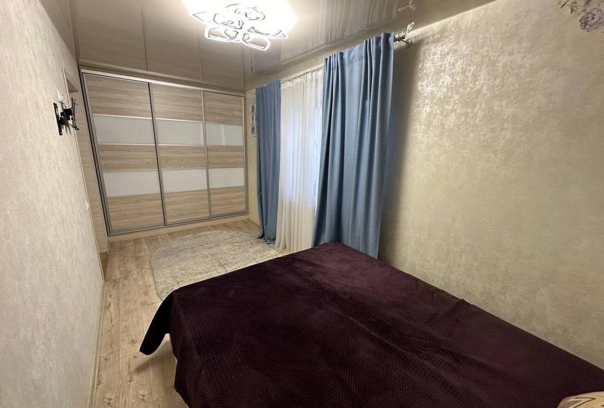 Sale 2 bedroom-(s) apartment 46 sq. m., Stadionnyi Pass 6