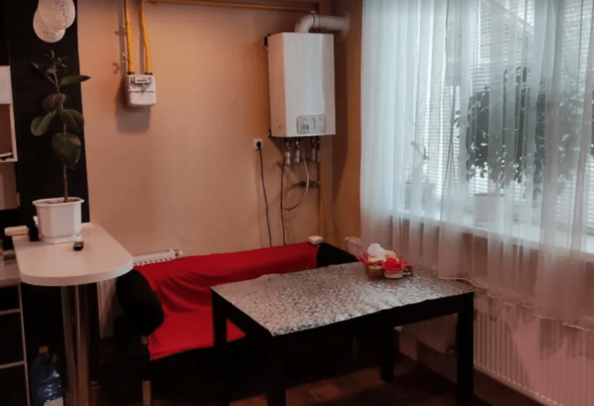 Long term rent 2 bedroom-(s) apartment Novooleksandrivska Street 54а к6