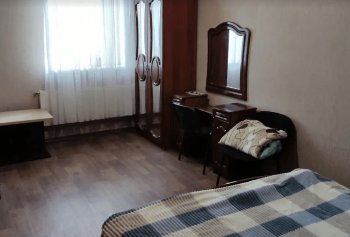 Long term rent 2 bedroom-(s) apartment Novooleksandrivska Street 54а к6