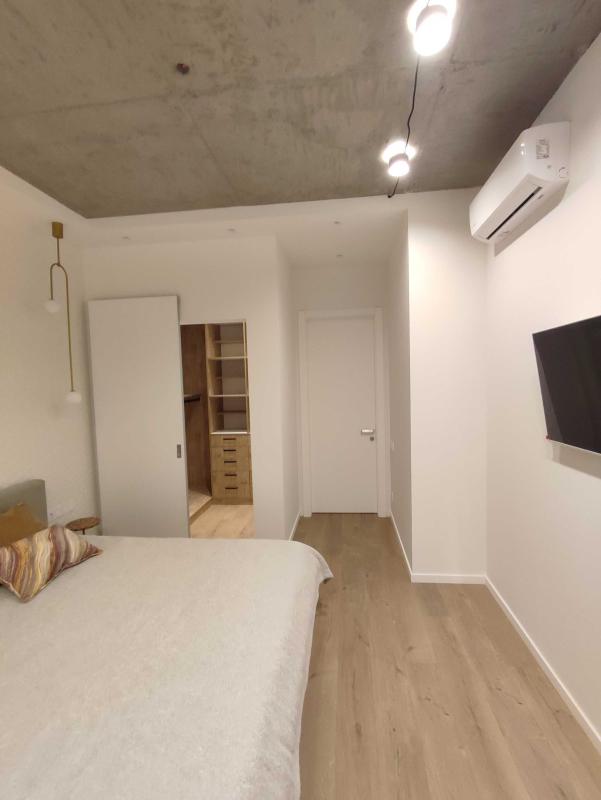 Sale 1 bedroom-(s) apartment 60 sq. m., Mykhaila Boichuka Street (Kikvidze Street)