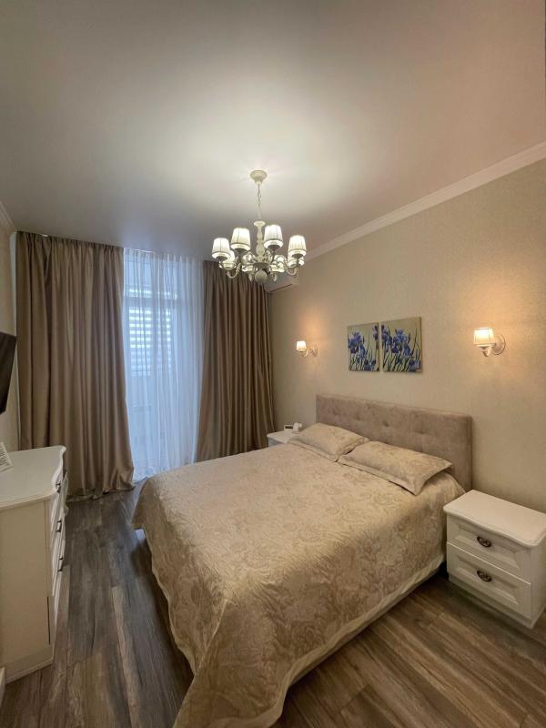 Sale 4 bedroom-(s) apartment 133 sq. m., Demiivska Street 13