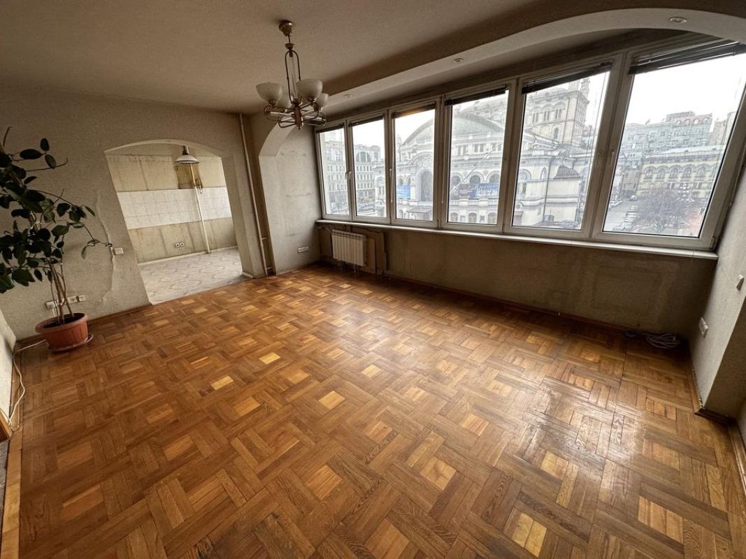 Продаж 3 кімнатної квартири 78 кв. м, Богдана Хмельницького вул. 26