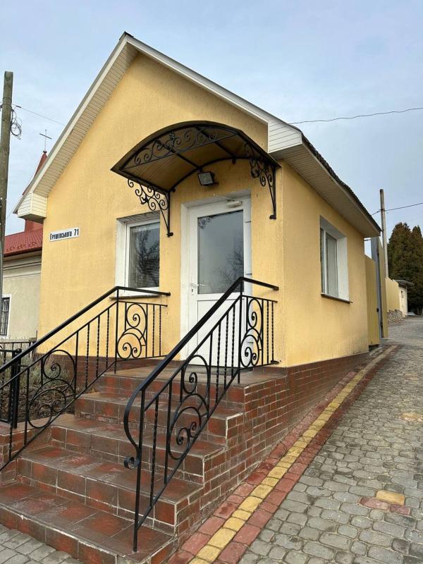 Long term rent commercial property Hrushevskoho Street