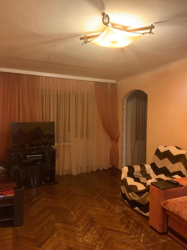 Sale 3 bedroom-(s) apartment 74 sq. m., 23 Serpnya Street 47