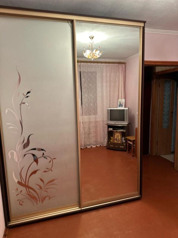 Sale 2 bedroom-(s) apartment 45 sq. m., Traktorobudivnykiv Avenue 65