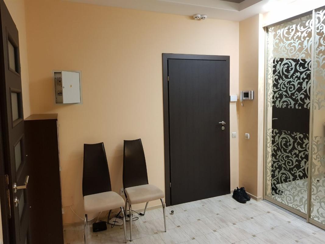 Long term rent 1 bedroom-(s) apartment Biloruska Street 3