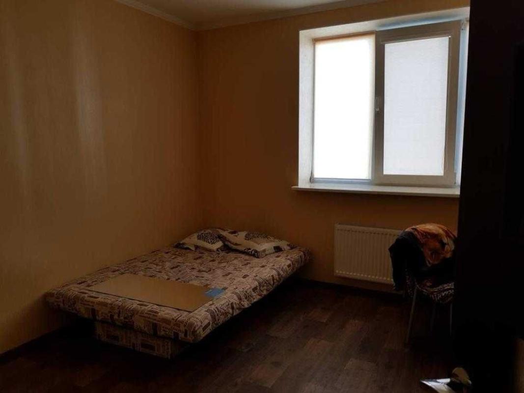 Long term rent 2 bedroom-(s) apartment Heroiv Kharkova Avenue (Moskovskyi Avenue) 133а