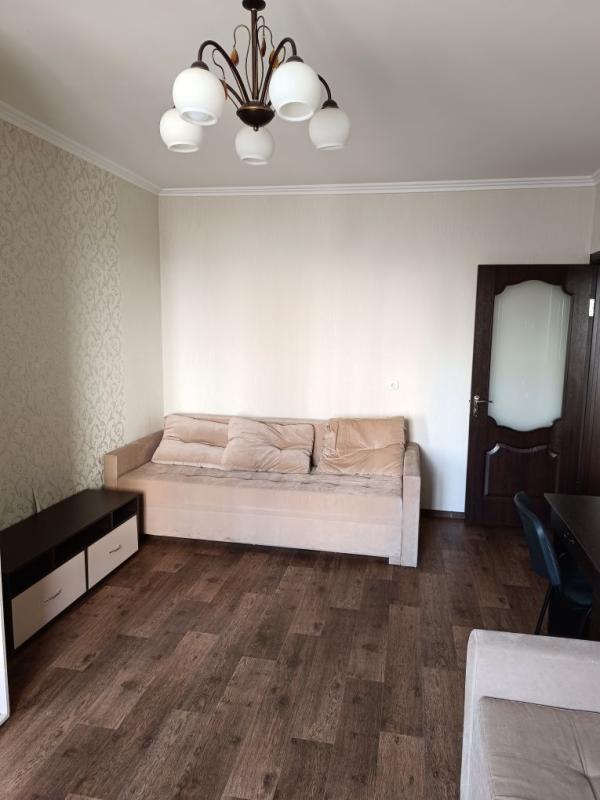 Long term rent 1 bedroom-(s) apartment Lopanska Street 31