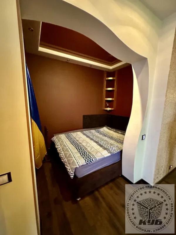 Sale 2 bedroom-(s) apartment 65 sq. m., Koltsova Boulevard 14к