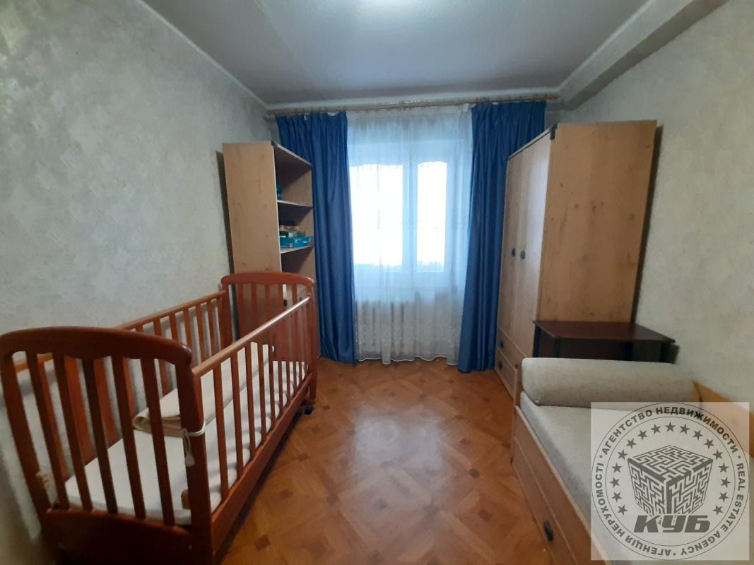 Продажа 3 комнатной квартиры 60 кв. м, Жуля Верна бульв. (Ромена Роллана) 3