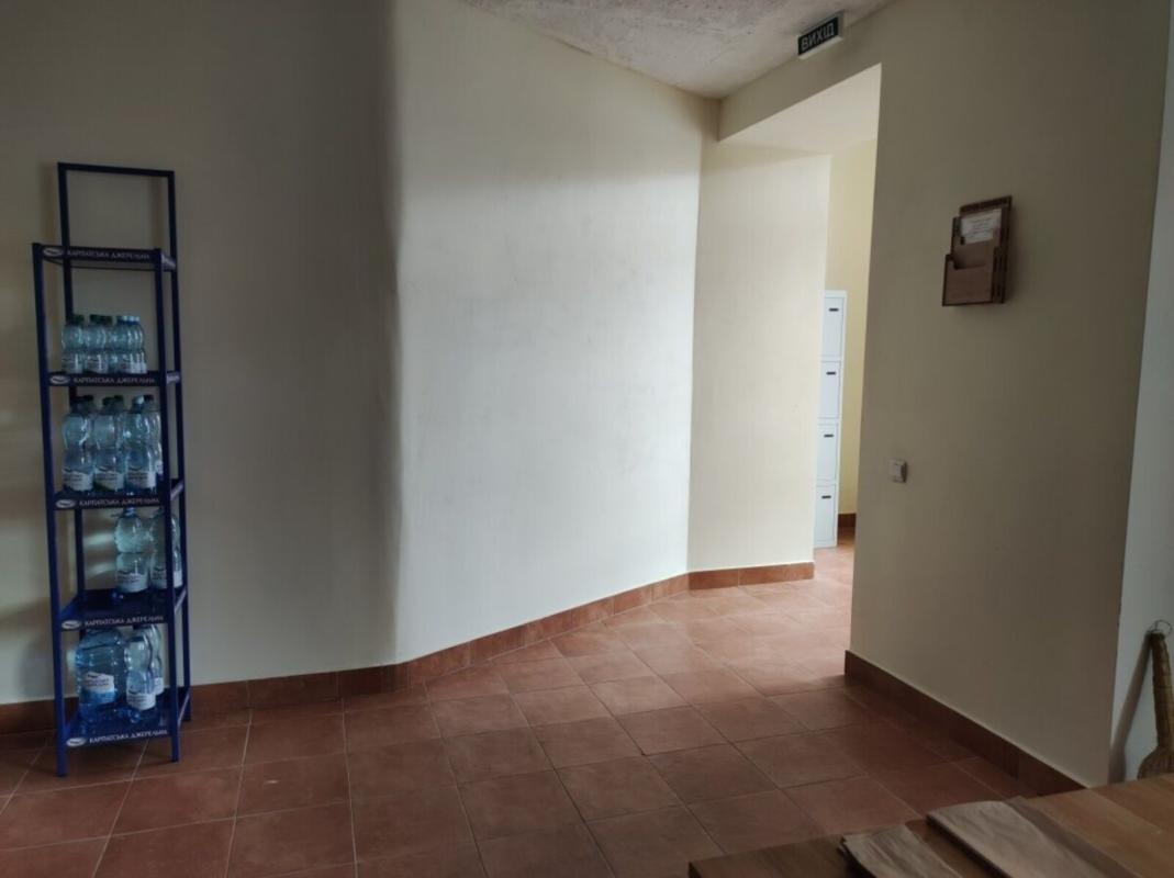Sale commercial property 59 sq. m., Repina street