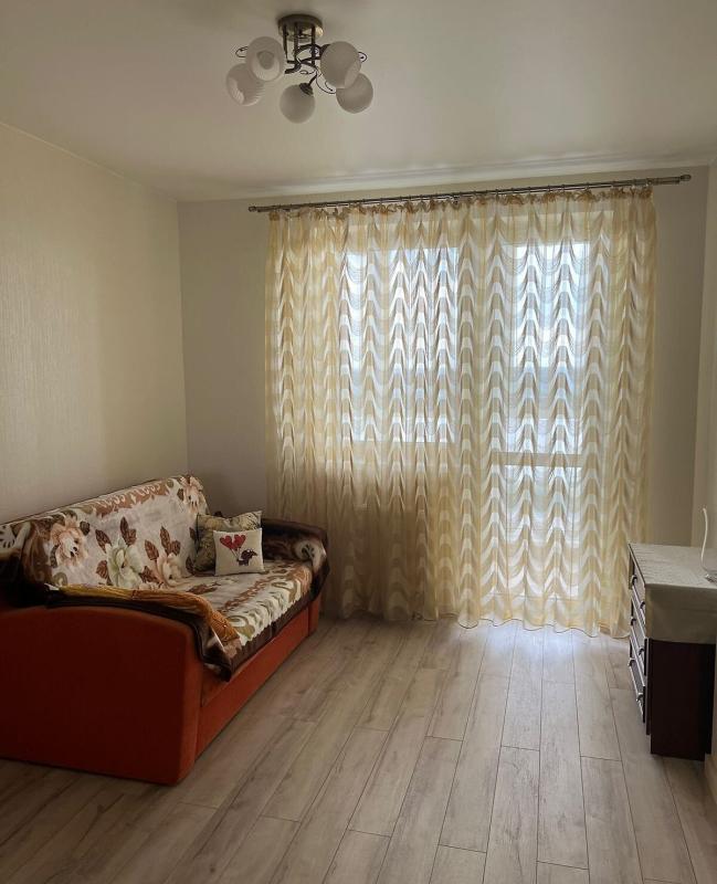 Sale 2 bedroom-(s) apartment 80 sq. m., Revutskoho Street 40Г