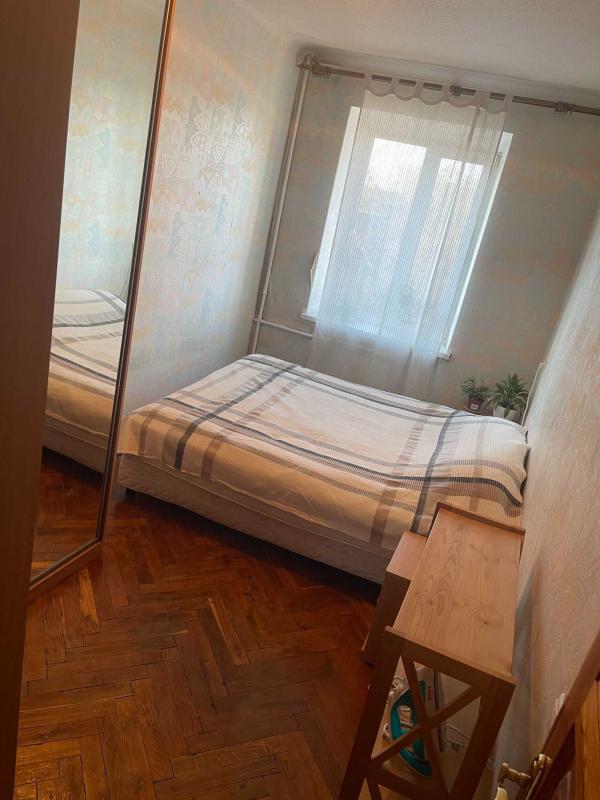 Sale 2 bedroom-(s) apartment 45 sq. m., Yuriya Glushko str. (Podvoiskoho Street) 10