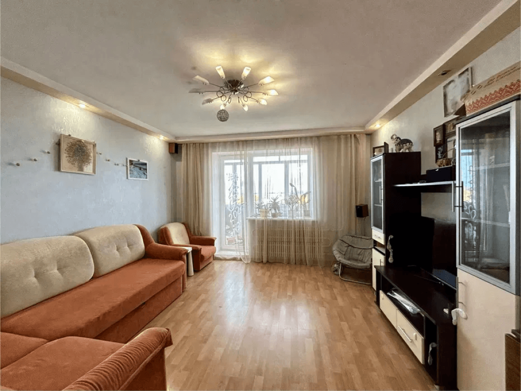 Sale 3 bedroom-(s) apartment 66 sq. m., Kharkivskykh Dyviziy Street