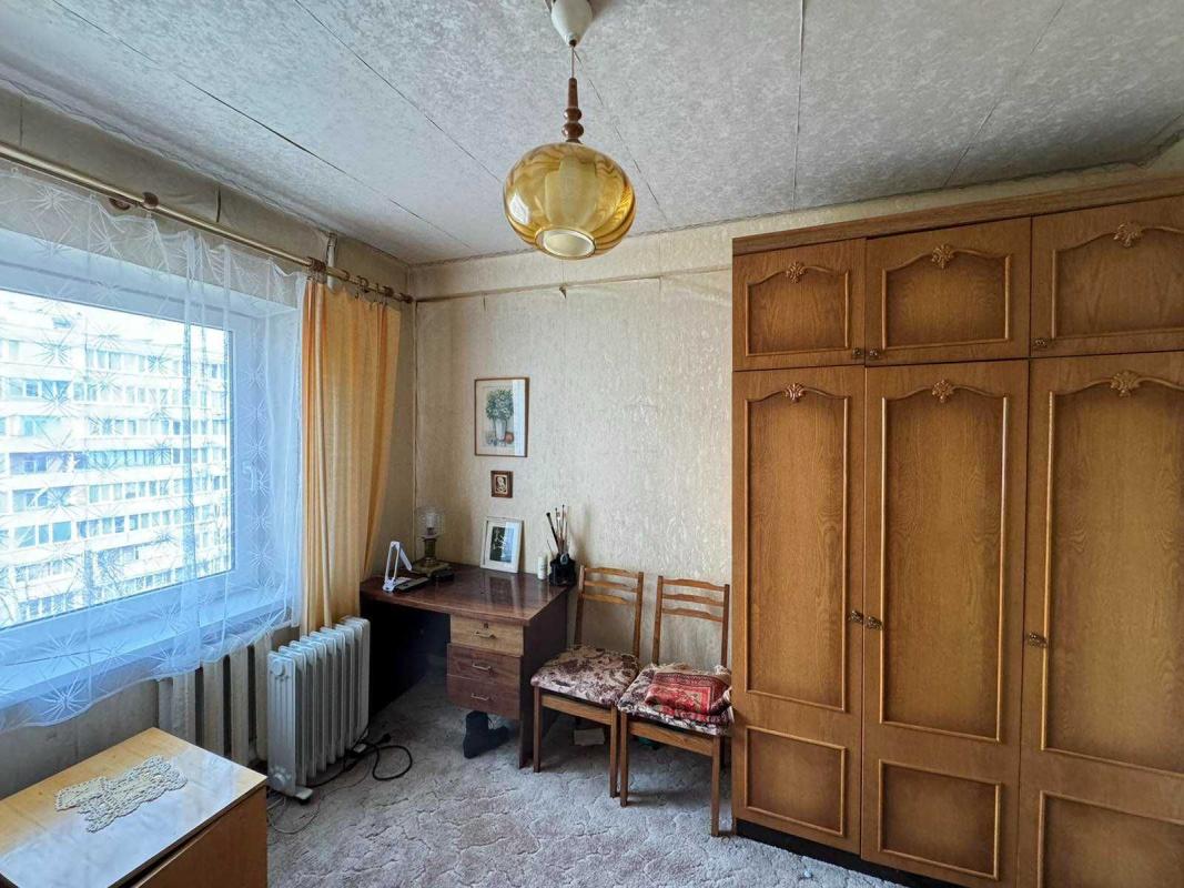 Sale 3 bedroom-(s) apartment 57 sq. m., Entuziastiv Street 31