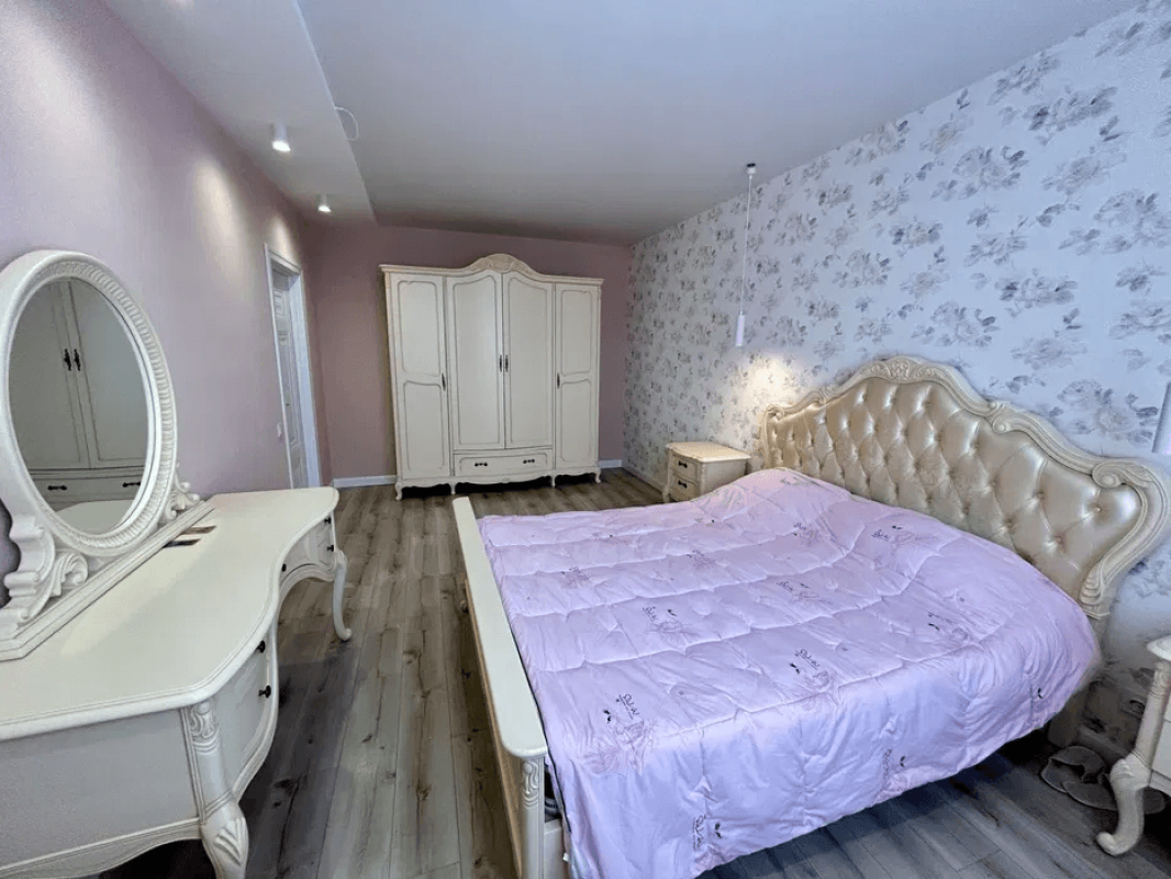 Sale 4 bedroom-(s) apartment 108 sq. m., Fedorenko street 12