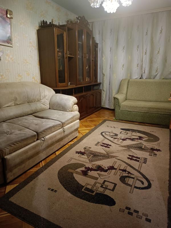 Sale 3 bedroom-(s) apartment 64 sq. m., Valentynivska street 26