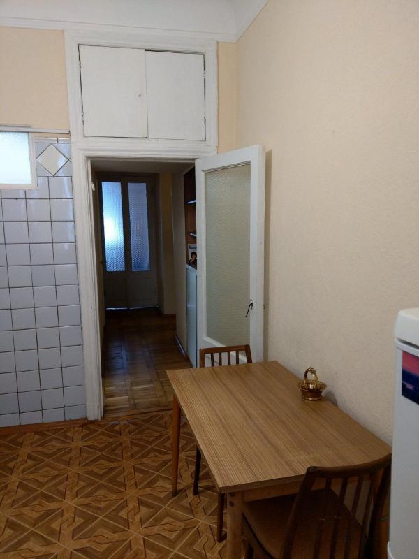 Long term rent 2 bedroom-(s) apartment Nikitina Street 13