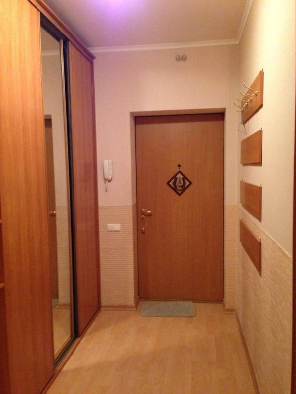 Sale 2 bedroom-(s) apartment 75 sq. m., Mykilsko-Slobidska Street 2в