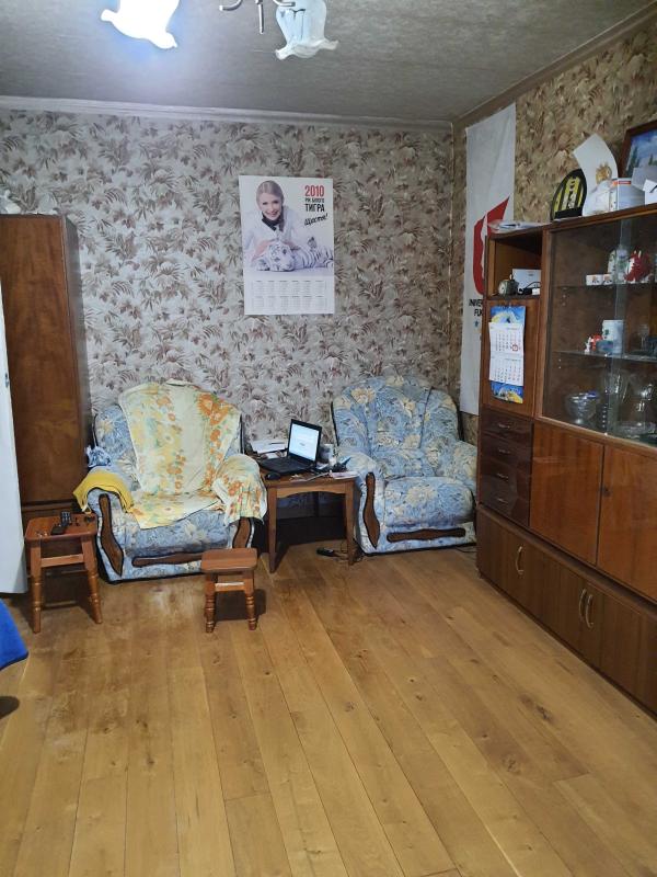 Sale 1 bedroom-(s) apartment 39 sq. m., Larysy Rudenko Street 13