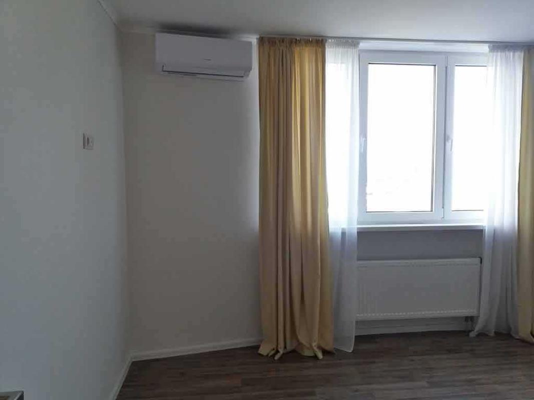 Продажа 2 комнатной квартиры 58 кв. м, Саломеи Крушельницкой ул. 13