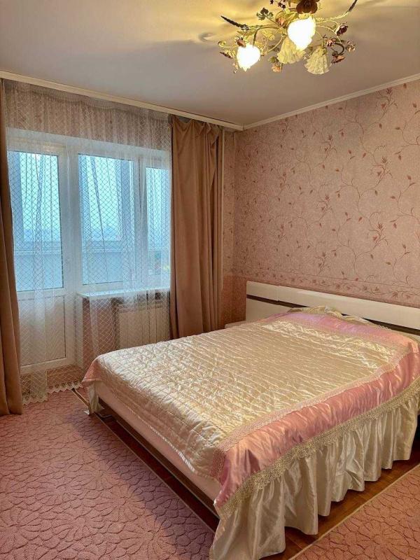Sale 3 bedroom-(s) apartment 72 sq. m., Ichkerska street (Hroznenska Street) 18