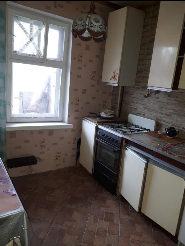 Продажа 1 комнатной квартиры 39 кв. м, Драгоманова ул. 18