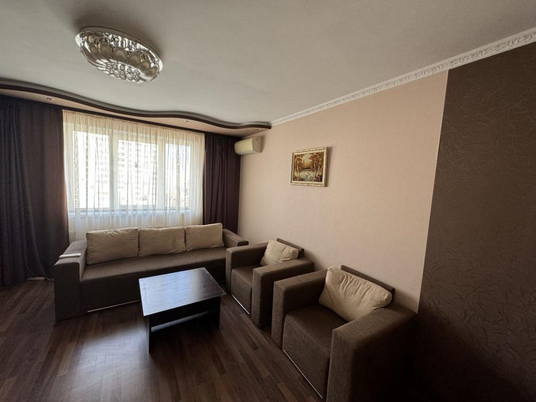 Sale 4 bedroom-(s) apartment 113 sq. m., Oleksandra Myshuhy Street 12