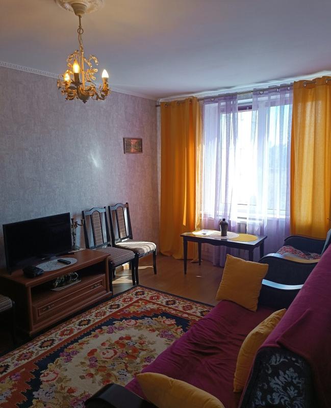 Продаж 2 кімнатної квартири 47 кв. м, Андрія Малишка вул. 13