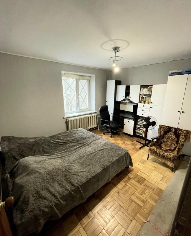 Sale 3 bedroom-(s) apartment 79 sq. m., Heorhiia Toropovskoho Street (Ivana Dubovoho Street) 47