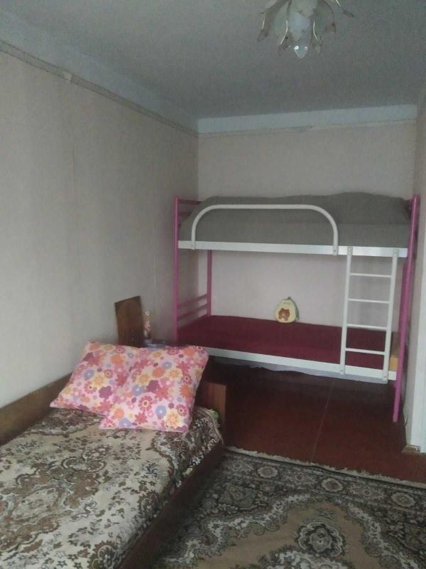 Продажа 3 комнатной квартиры 66 кв. м, Балакирева ул. 20