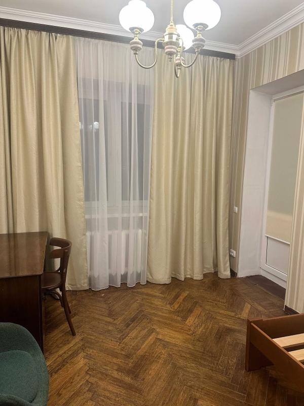 Long term rent 3 bedroom-(s) apartment Nezalezhnosti avenue (Pravdy Avenue) 5 (п9-п17)