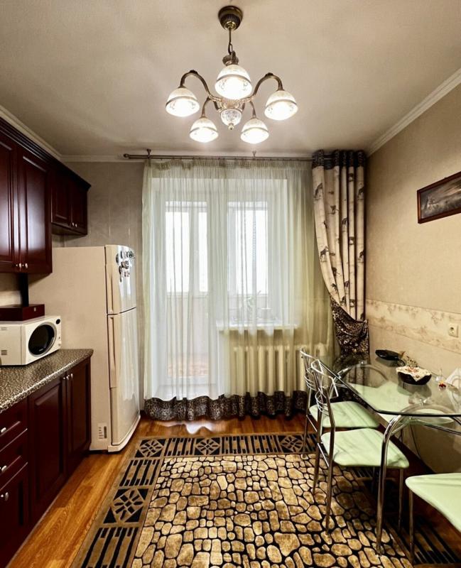 Sale 2 bedroom-(s) apartment 75 sq. m., Kharkivske Road 58а