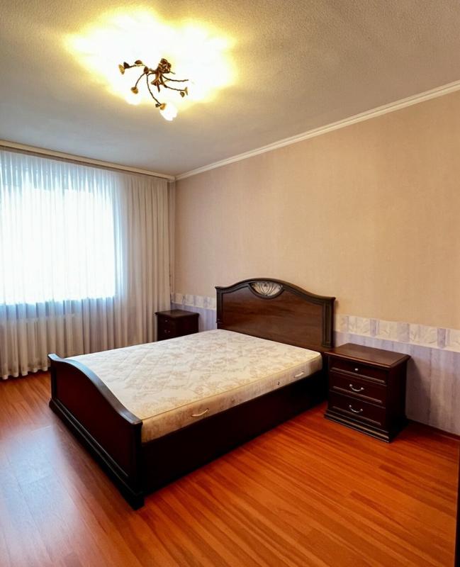 Sale 2 bedroom-(s) apartment 75 sq. m., Kharkivske Road 58а