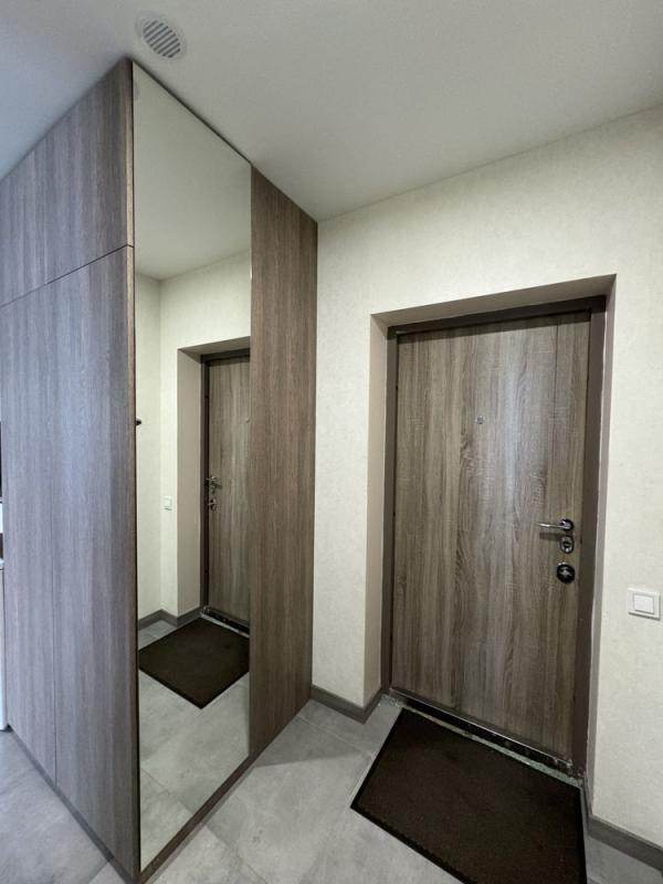 Sale 1 bedroom-(s) apartment 60 sq. m., Mykoly Bazhana Avenue 17