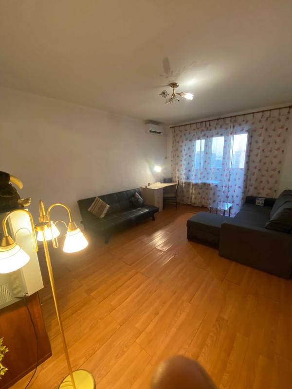 Sale 2 bedroom-(s) apartment 75 sq. m., Vyshniakivska Street 9