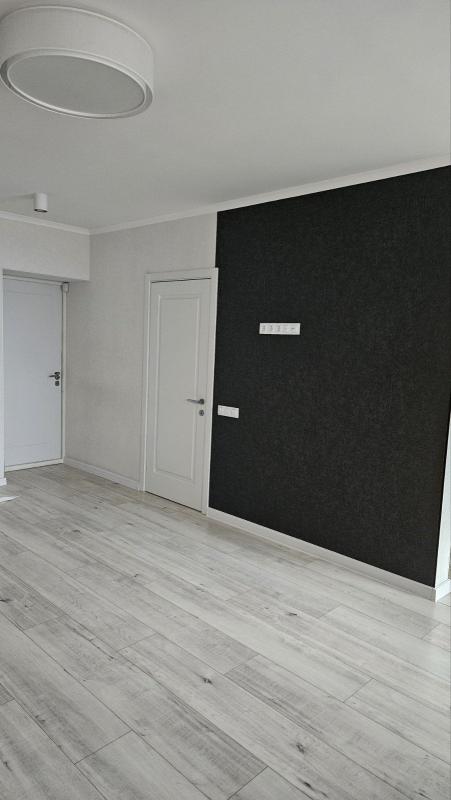 Sale 1 bedroom-(s) apartment 56 sq. m., Drahomanova Street 4