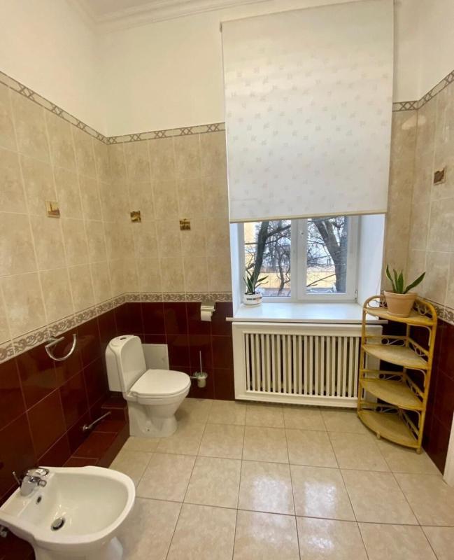 Долгосрочная аренда 5 комнатной квартиры Ярославов Вал ул. 16б