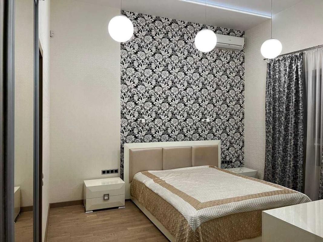 Sale 4 bedroom-(s) apartment 126 sq. m., Novooleksandrivska Street 54а к6