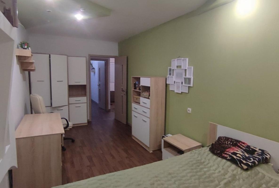 Sale 3 bedroom-(s) apartment 58 sq. m., Tankopiya Street 19