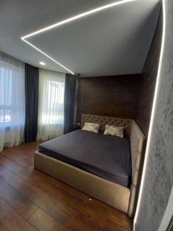 Long term rent 2 bedroom-(s) apartment Heroiv Kharkova Avenue (Moskovskyi Avenue) 131г