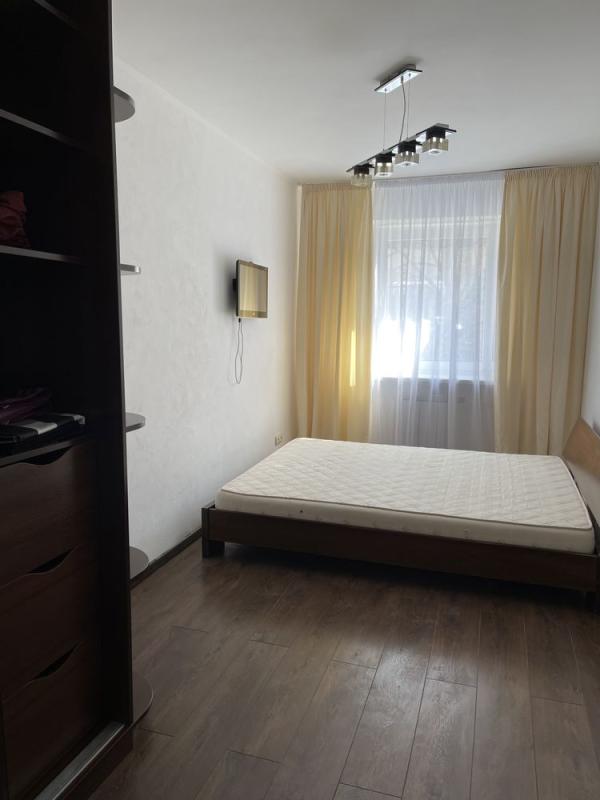 Long term rent 2 bedroom-(s) apartment Pecherskyi Descent 11