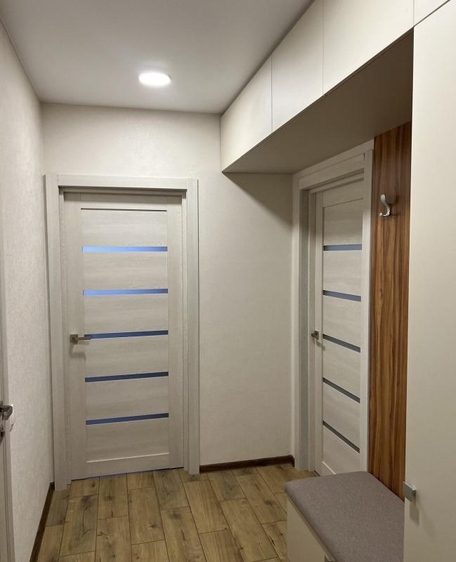 Long term rent 1 bedroom-(s) apartment Myru Street 31