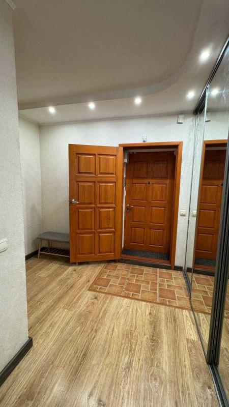Продаж 1 кімнатної квартири 45 кв. м, Анни Ахматової вул. 33