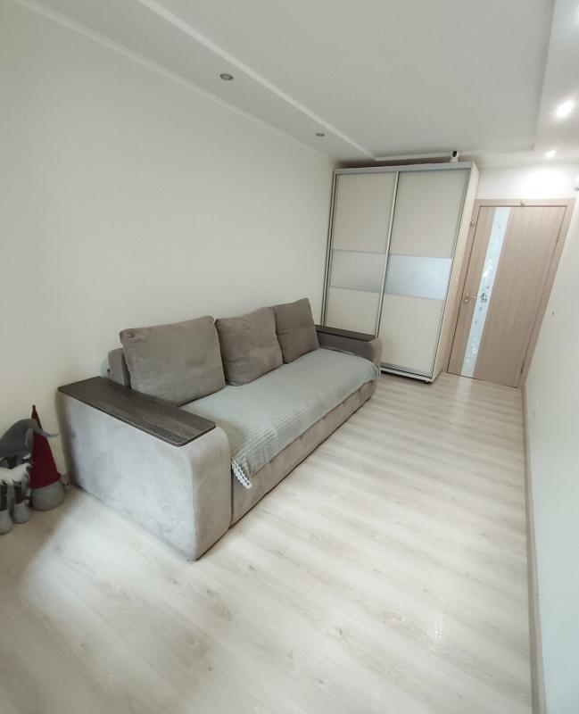 Sale 2 bedroom-(s) apartment 54 sq. m., Hvardiytsiv-Shyronintsiv Street 5б