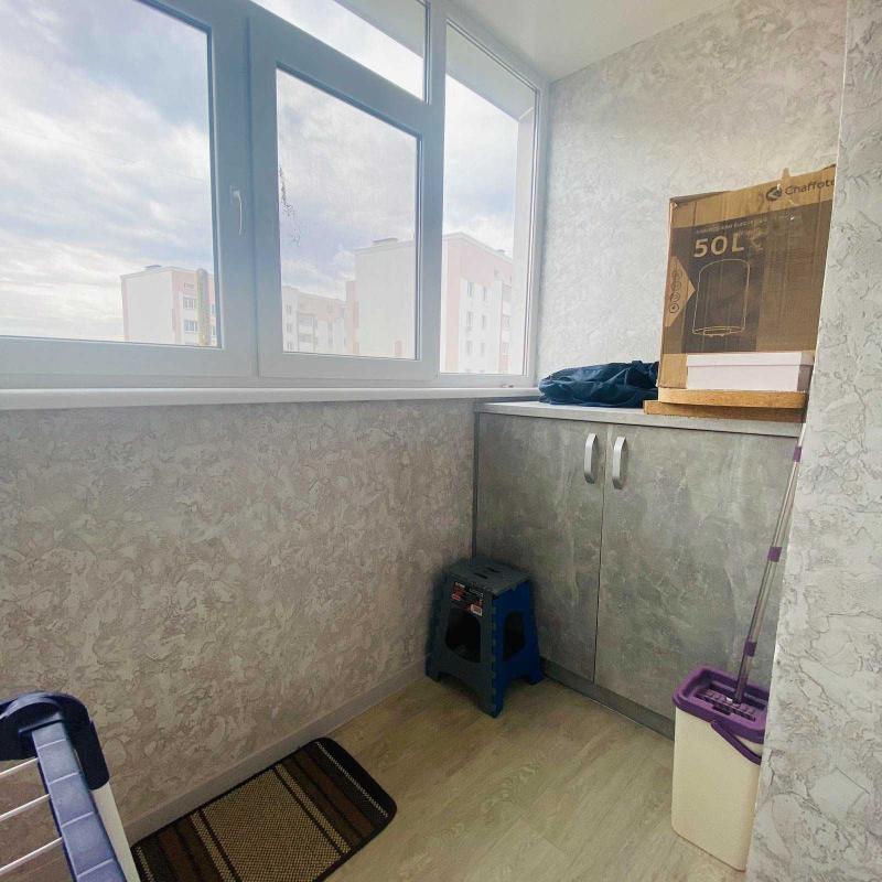 Продаж 1 кімнатної квартири 32 кв. м, Академіка Барабашова вул. 10