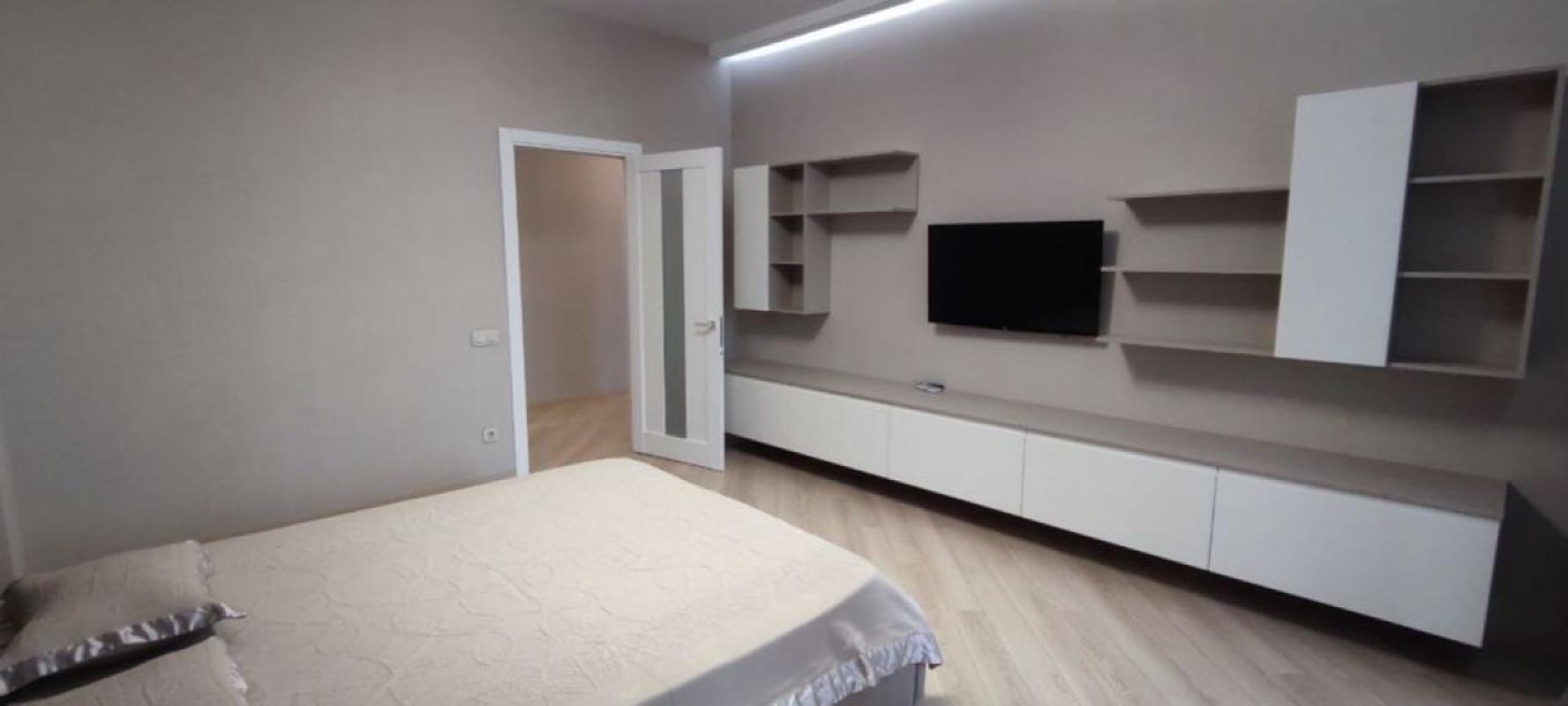 Long term rent 2 bedroom-(s) apartment Bakulina Street 33